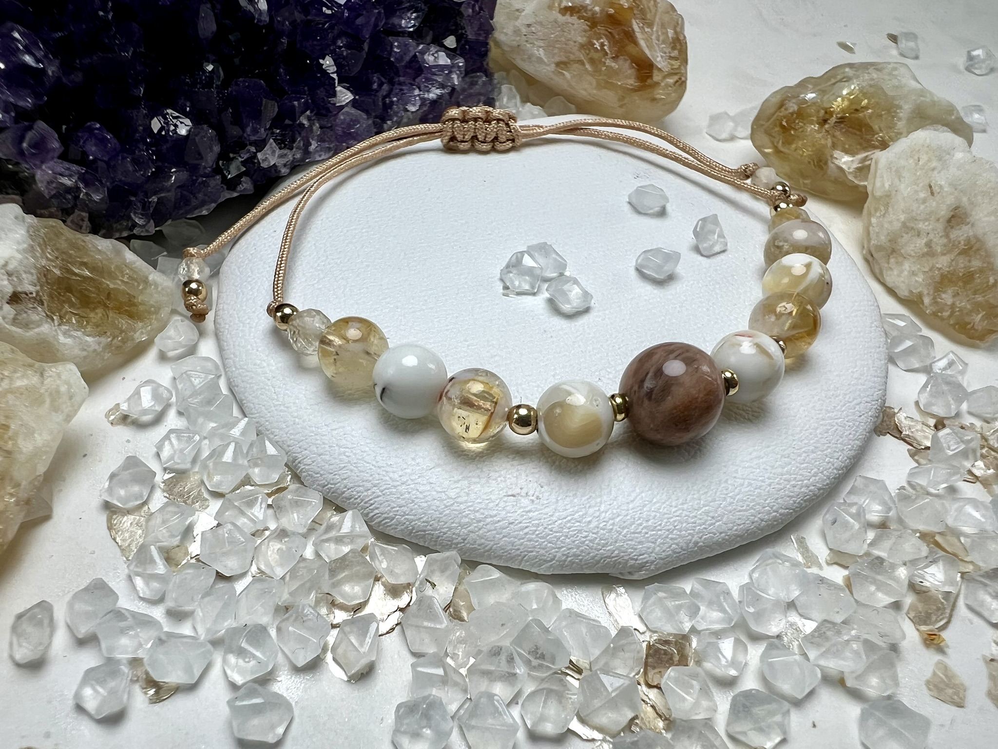 Bransoletka Światła i Intuicji z Kamienia Księżycowego i Cytrynu.